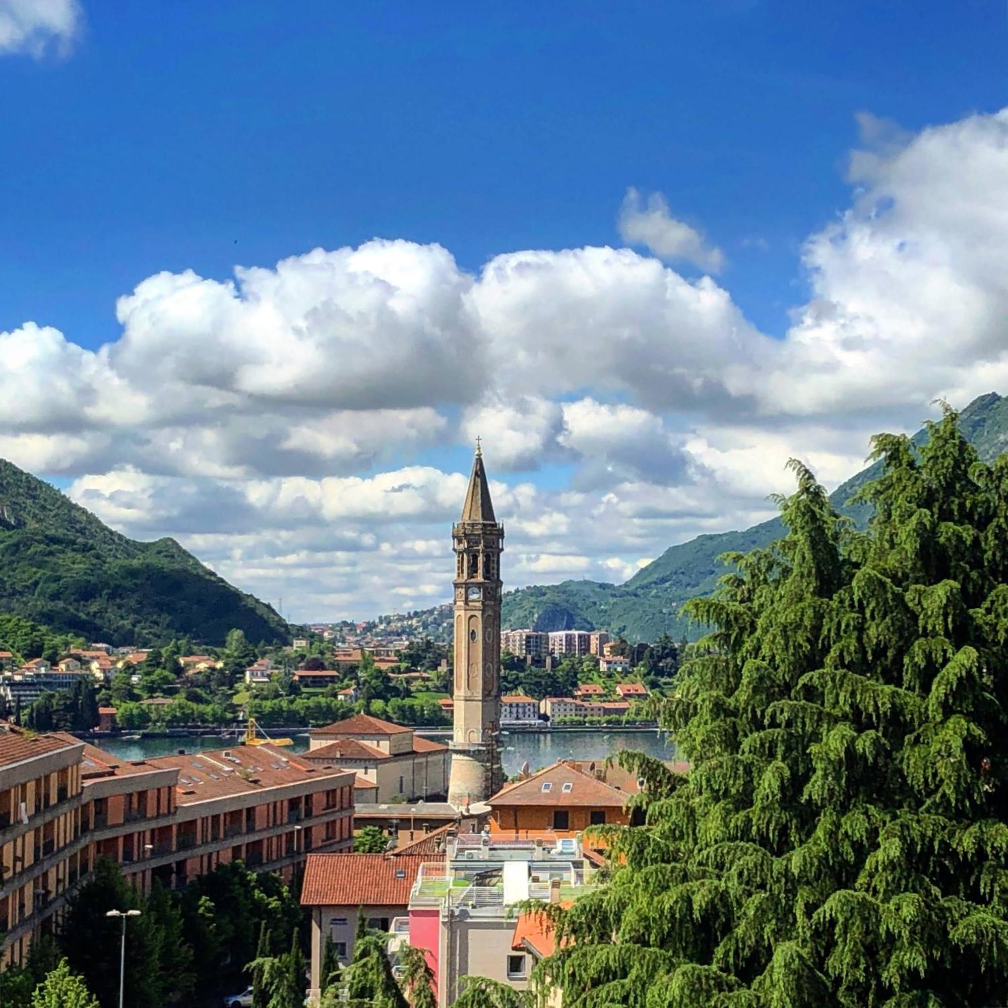 Bright Penthouse Close To Center With Terrace And Lake View Lecco Exteriör bild